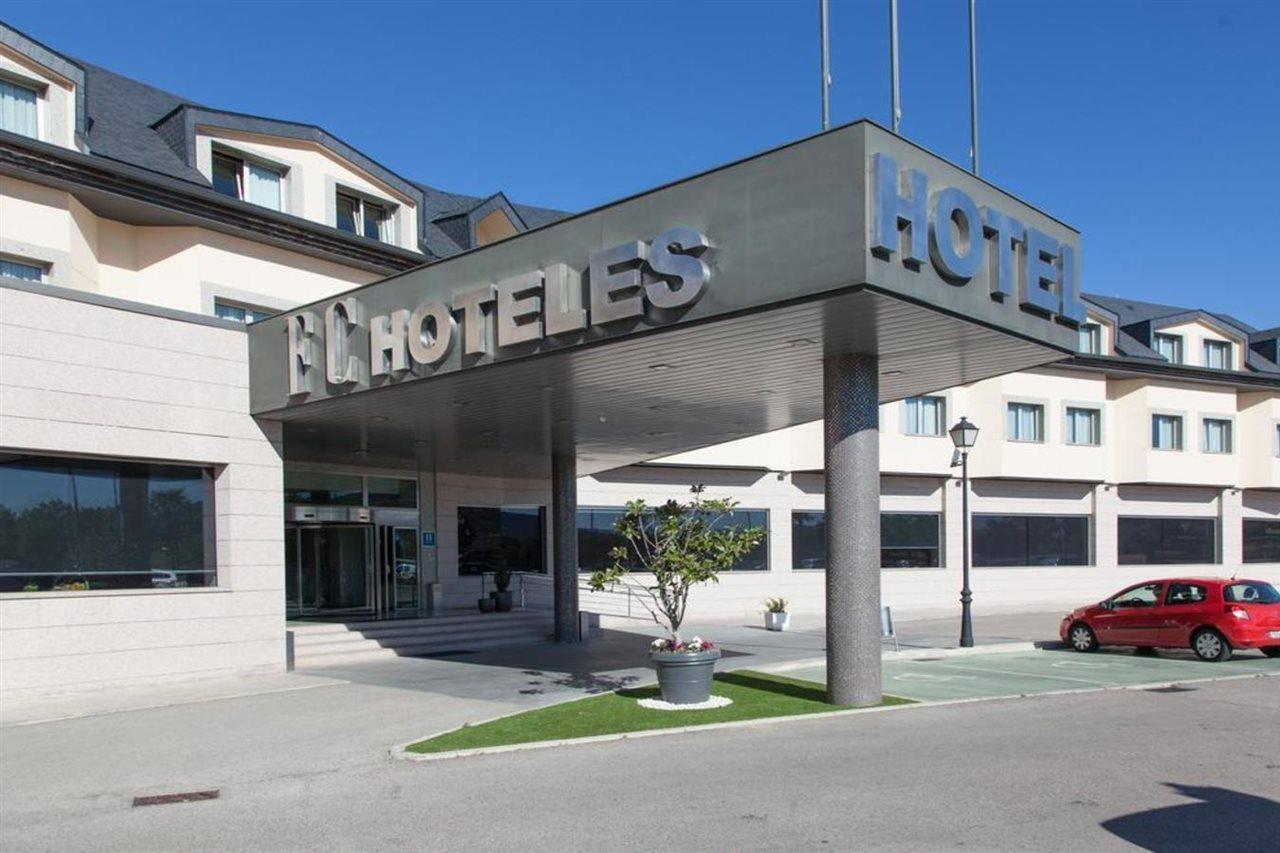 Hotel Fc Villalba Колладо-Виллалба Экстерьер фото