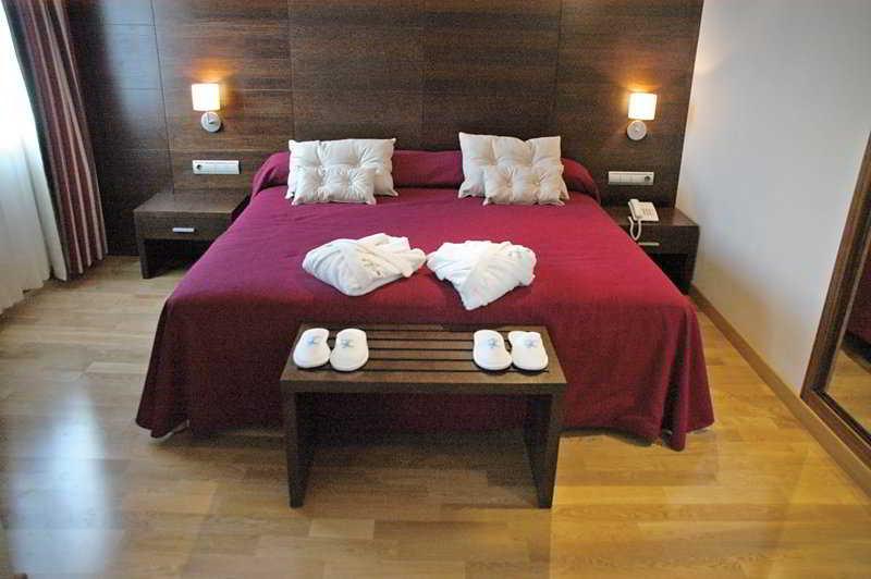 Hotel Fc Villalba Колладо-Виллалба Экстерьер фото