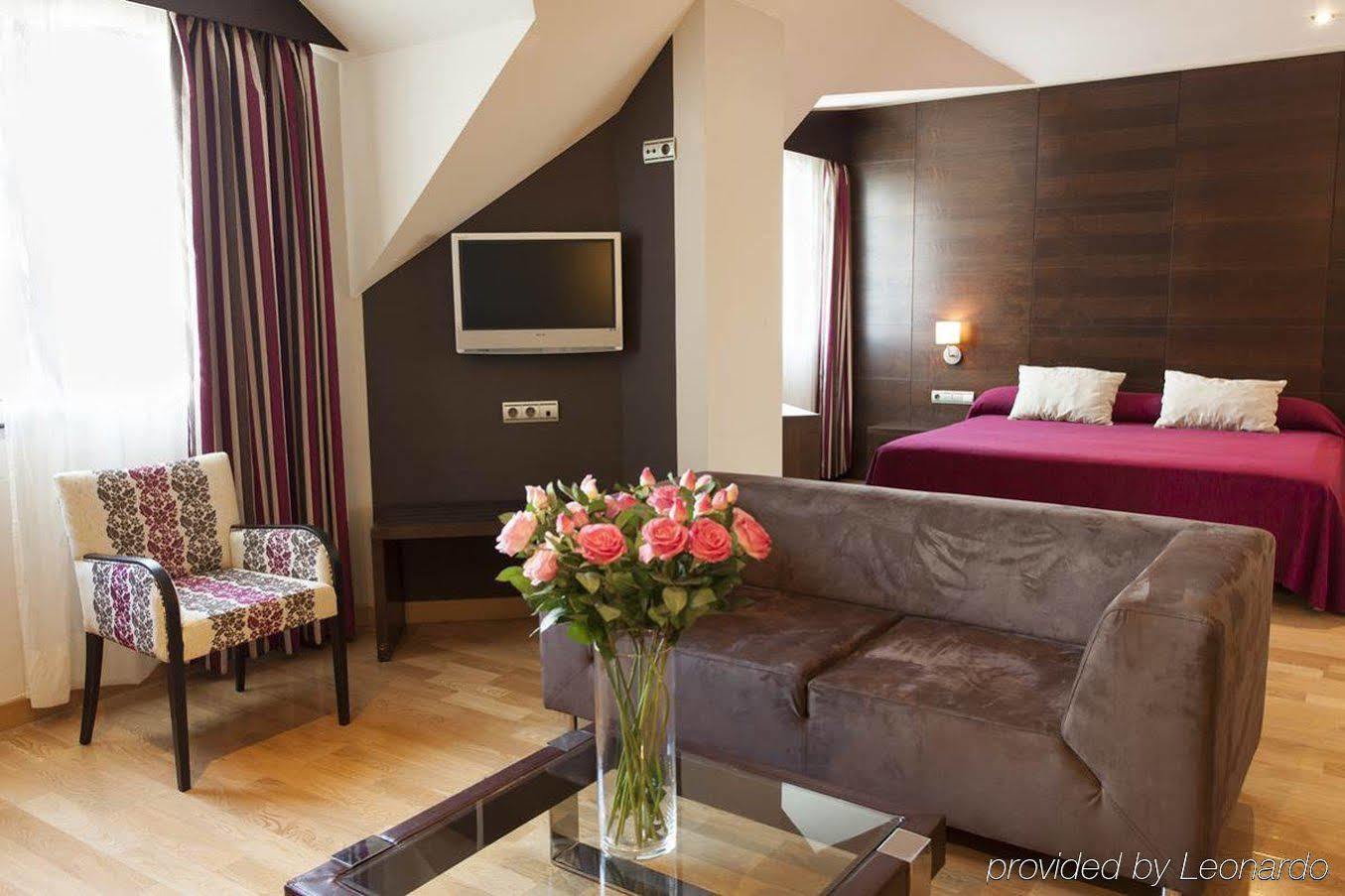 Hotel Fc Villalba Колладо-Виллалба Номер фото