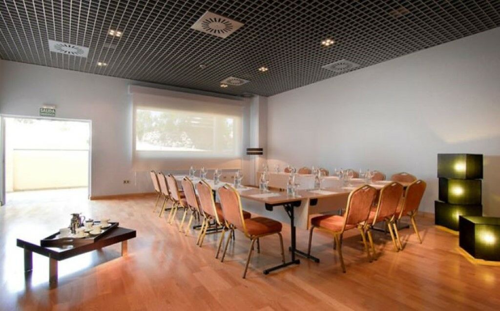 Hotel Fc Villalba Колладо-Виллалба Экстерьер фото
