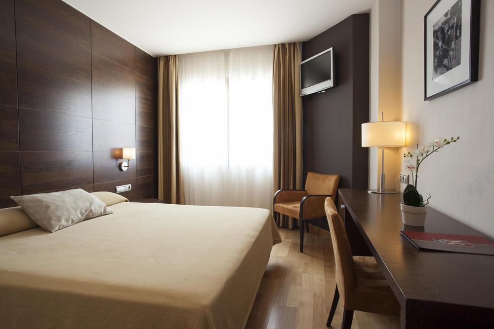 Hotel Fc Villalba Колладо-Виллалба Экстерьер фото